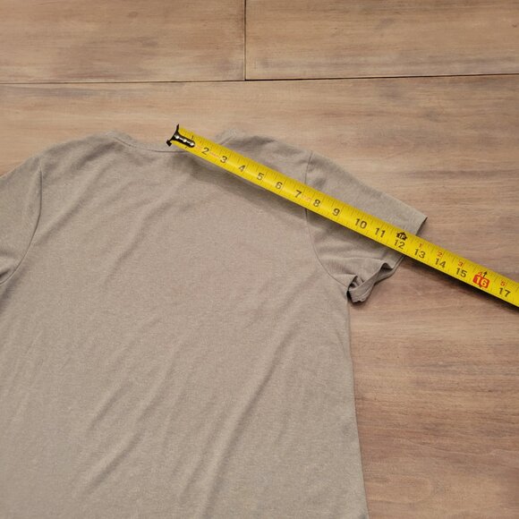 The North Face Circular Design Women's Shirt Sze SM Flash Dry - Picture 10 of 11